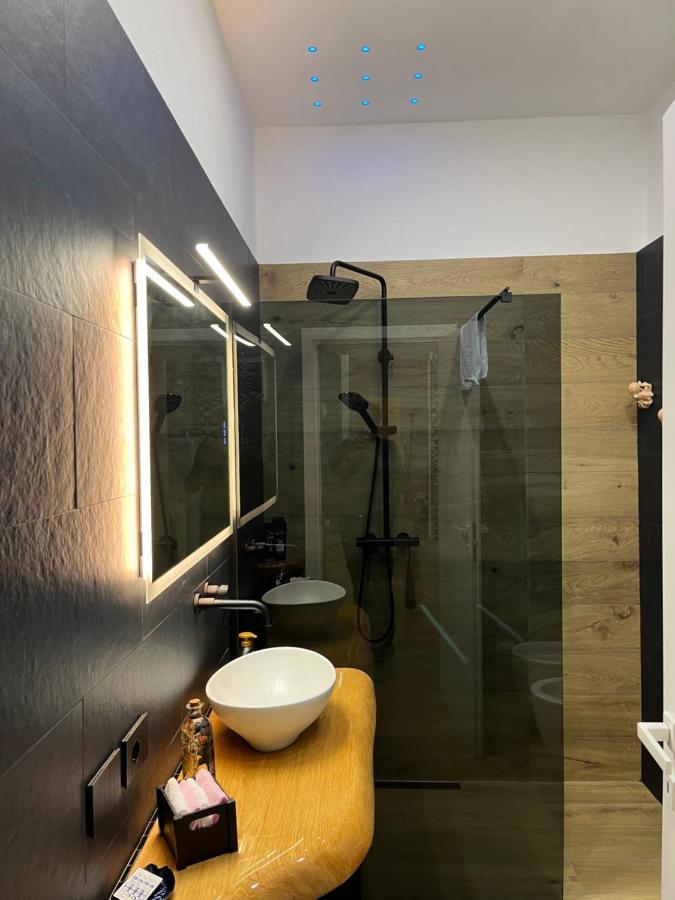 Suite Zeus La Spezia Exterior photo